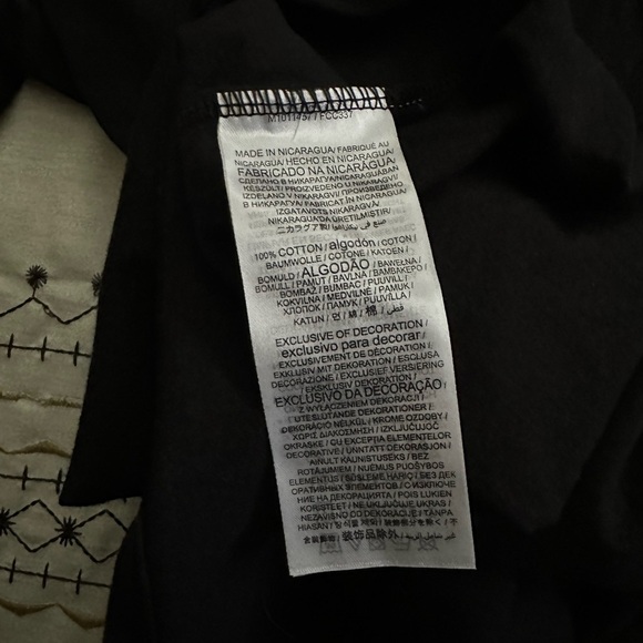 Jordan Poole • Poole Party V Neck - Picture 4 of 4